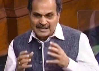 लोकसभा में कांग्रेस का आरोप, कहा- हमारे बोलने पर ब्लैकआउट क्यों कर दिया जाता है