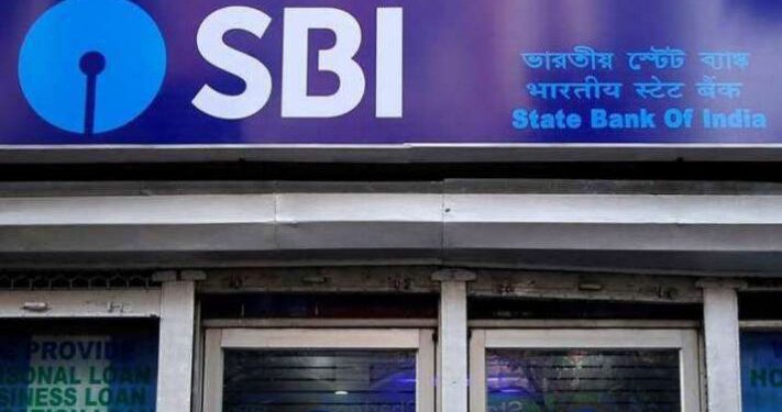 SBI के ग्राहक हो जाएं सावधान, बैंक ने जारी किया बड़ा अलर्ट