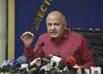 अरविंद केजरीवाल से डर गई है भाजपा, दिल्ली विधेयक उसी का असरः मनीष सिसोदिया