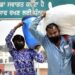 कोविड-19: महामारी की दूसरी लहर अब गांवों में क़हर बरपा रही है
