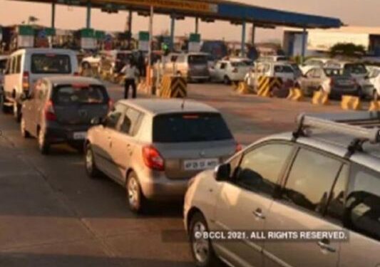 NHAI ने जारी की नई गाइडलाइंस, जानें कब आपको नहीं देना पड़ेगा टोल टैक्स
