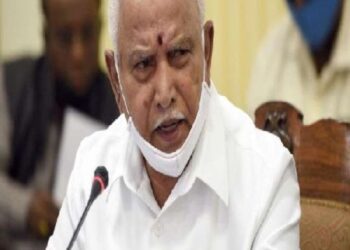 कोरोना काल में भी कर्नाटक भाजपा में खेमेबाजी, नेतृत्व परिवर्तन को लेकर चल रही कवायद