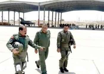 एलएसी पर चीनी सेना के अभ्‍यास के बीच वायुसेना प्रमुख ने तैयारियों की समीक्षा की, जानें क्‍या कहा