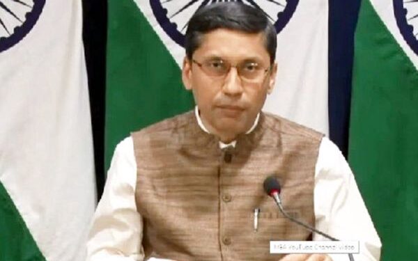 भारत की पाकिस्तान को दो टूक, बातचीत और आतंकवाद एक साथ नहीं