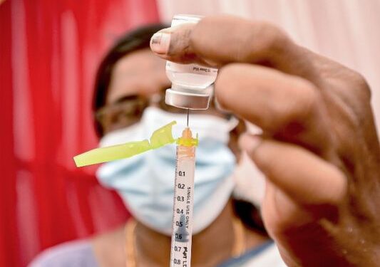 प्राइवेट अस्पताल के लिए कोवैक्सीन, कोविशील्ड और स्पूतनिक वी वैक्सीन की कीमत तय, जानें नई दर