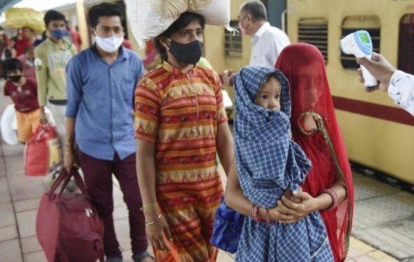 देश के कई हिस्सों में भारी बारिश की चेतावनी, रेड अलर्ट जारी, जानें अपने इलाके के मौसम का हाल