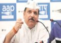 अयोध्या भूमि सौदा : आप सांसद संजय सिंह का दावा- भाजपा समर्थकों ने मेरे घर पर हमला किया