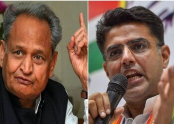 राजस्थान कांग्रेस में घमासान जारी, पायलट समर्थकों ने गहलोत के मंत्री को गांव से भगाया