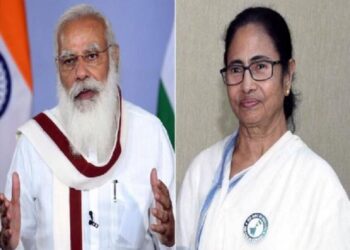 बंगाल में अब होंगे दो तरह के वैक्सीन सर्टिफिकेट, पीएम मोदी और ममता बनर्जी दोनों की तस्वीर आएगी नजर