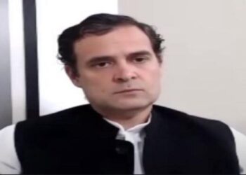 राहुल गांधी ने पीएम मोदी के प्राइवेट अस्पतालों के पैसे लेने पर उठाया सवाल, कही ये बात