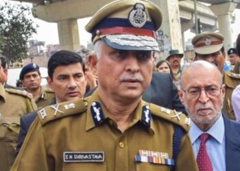 दिल्ली पुलिस कमिश्नर पद के लिए शुरू हुई रेस, बड़े अधिकारियों के कार्यभार में भारी फेरबदल