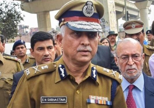 दिल्ली पुलिस कमिश्नर पद के लिए शुरू हुई रेस, बड़े अधिकारियों के कार्यभार में भारी फेरबदल
