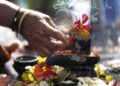 शिवलिंग की पूजा करने समय स्त्रियों को नहीं करना चाहिए ऐसा , लगता है बड़ा दोष