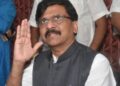 आदित्यनाथ के बारे में पुराने बयान को लेकर राउत ने किया ठाकरे का बचाव