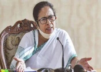 बंगाल हिंसा की होगी CBI जांच, नाखुश ममता बोलीं- सुप्रीम कोर्ट में देंगे चुनौती