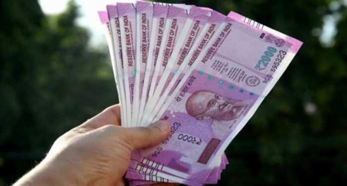 यूपी के सरकारी कर्मचारियों के लिए बड़ी खुशखबरी, महंगाई भत्ता के प्रस्ताव को मिली मंजूरी
