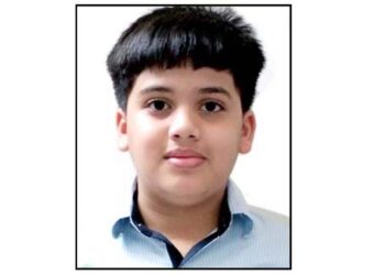 इण्टर-स्टेट एबेकस प्रतियोगिता में सी.एम.एस. छात्र को सिल्वर मेडल