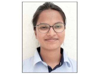 अमेरिकी की सीमन्स यूनिवर्सिटी द्वारा सी.एम.एस. छात्राको 81,700 अमेरिकी डालर की स्कॉलरशिप