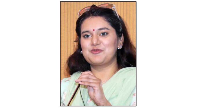 CMS छात्रा पौलोमी ने अनाथ बच्चों के अधिकार व शिक्षा की आवाज बुलंद कर फेमिना की ‘फेब-40’ में बनाई जगह