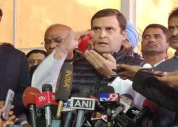 विपक्ष ने सरकार पर बोला हमला, कहा- महापंचायत से कृषि कानून विरोधी आंदोलन को मिली नई ताकत