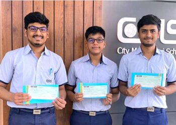सी.एम.एस. के तीन छात्र 50-50 हजार रूपये के नगद पुरस्कार से पुरष्कृत