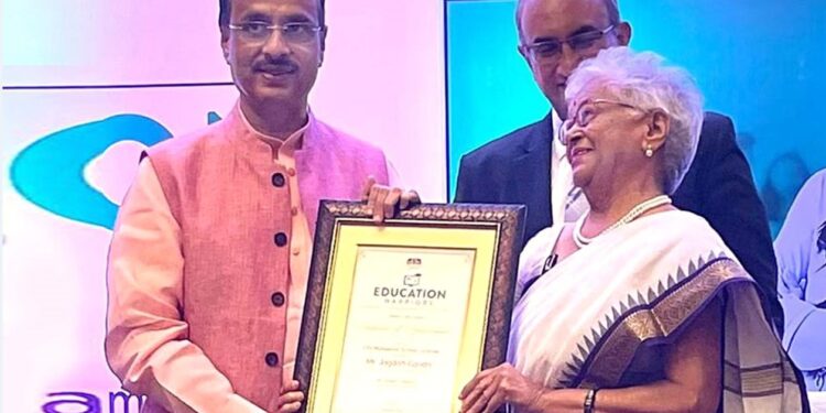 डा. भारती गाँधी को मिला ‘एजूकेशन वॉरियर’ अवार्ड