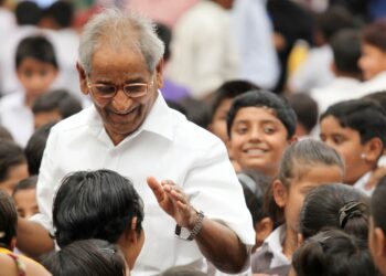 इंग्लैण्ड के ‘ग्लोबल पायनियर अवार्ड-2021’ से डा. जगदीश गाँधी सम्मानित