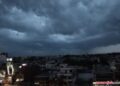 दिल्ली में आज से एक बार फिर से बदलेगा मौसम, बारिश की संभावना, येलो अलर्ट जारी