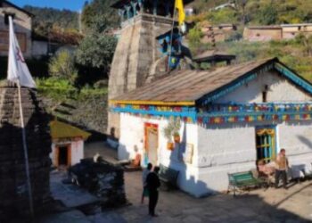 यहां हुआ था शिव-पार्वती का विवाह, आज तक नहीं बूझी इस हवनकुंड की अग्नि