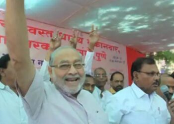 जंतर-मंतर पर धरने पर बैठे पीएम मोदी के भाई, ‘प. बंगाल मॉडल’ लागू करने की मांग