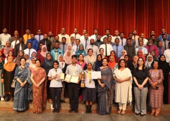 शैक्षिक यात्रा पर सी.एम.एस. पधारा मालदीव का 77 सदस्यीय दल￼