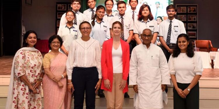 सी.एम.एस. छात्रों के मानवतावादी वैश्विक दृष्टिकोण को संस्था ‘जनरेशन ग्लोबल’ने सराहा