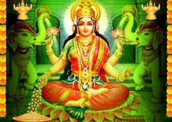 महालक्ष्मी के 10 प्राचीन शुभ मंत्र : संकटों का करेंगे अंत