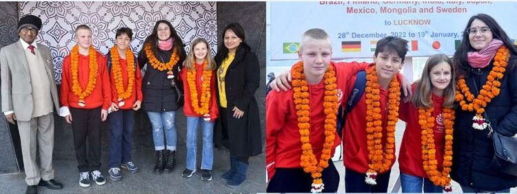 अन्तर्राष्ट्रीय बाल शिविर में प्रतिभाग हेतु 9 देशों से पधारे छात्र दलों का लखनऊ में भव्य स्वागत