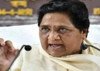 BSP प्रमुख Mayawati बोलीं- कांग्रेस, भाजपा और सपा से सावधान रहें दलित और पिछड़े