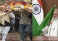 PM मोदी ने पहले निभाया मां का कर्ज, फिर देश का फर्ज