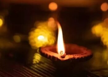 शनिवार को करें ये उपाय, एक ही रात में पलट जाएगी किस्मत