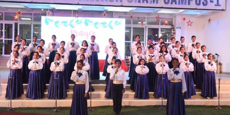 सी.एम.एस. राजाजीपुरम (प्रथम कैम्पस) द्वारा ‘क्रिसमस्टाइड विन्टरफेस्ट-2022’ प्रतियोगिता का भव्य आयोजन