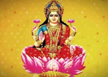 शुक्रवार के दिन श्री लक्ष्मी कवच ​​का पाठ करें, आपको धन, वैभव, ऐश्वर्य, सफलता और विजय की प्राप्ति होगी