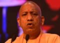 यूपी में पुलिस वालों के फेसबुक-इंस्टाग्राम चलाने पर पाबंदी, योगी सरकार ने जारी की सोशल मीडिया की नई पॉलिसी