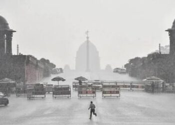 चार दिनों तक होगी बारिश, यूपी-बिहार समेत कई राज्यों में गिरेंगे ओले; मौसम विभाग ने बता दी तारीख