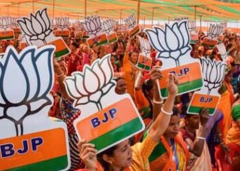 धार्मिक चिह्न है BJP का सिंबल कमल, पार्टी पर लगना चाहिए बैन मुस्लिम लीग की SC से गुहार