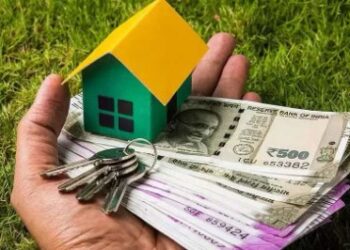 आर्थिक तंगी ने कर दिया है निराश तो अपनाएं ये वास्तु टिप्स, दूर हो जाएंगे गरीबी के दिन