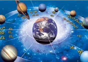 अप्रैल में कई बड़े ग्रह बदलेंगे चाल, सूर्य पर राहु-केतु का छाया, ग्रहण के बाद इन 7 राशि वाले जातक झेलेंगे कष्ट