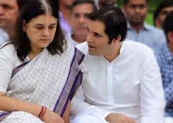 वरुण गांधी की बयानबाजी के बीच मां मेनका ने तोड़ी चुप्पी, जानिए क्या कहा