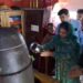 अपनी मर्जी से किया शिवलिंग का जलाभिषेक, मौलानाओं को महबूबा मुफ्ती का जवाब