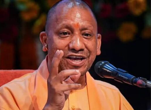 सारस को लेकर विवाद के बीच सीएम योगी का बड़ा एलान, सुनकर खुश हो जाएंगे यूपी वाले
