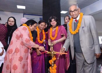 डिवाइन एजुकेशन  से बच्चे संस्कारवान बनते हैं- डा. जगदीश गाँधी