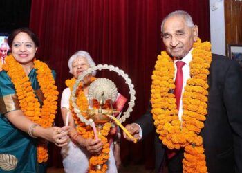जीवन-मूल्यों पर आधारित शिक्षा ही  छात्रों को आदर्श नागरिक बनायेगी – डा. जगदीश गाँधी  