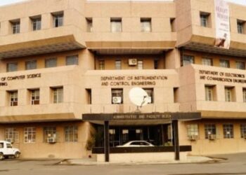 पेपर में पास करवाने के बदले की रेप की को​​​शिश, NIT ने प्रोफेसर पर लिया ऐक्शन